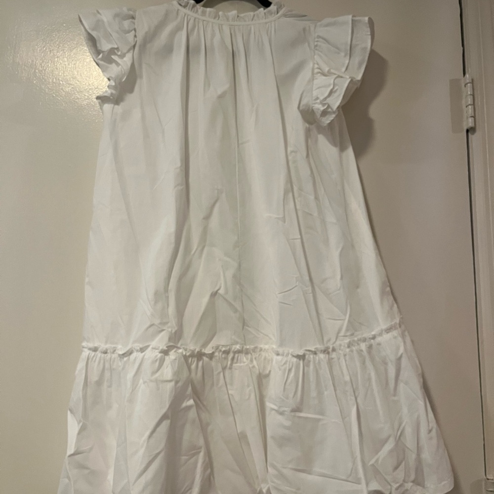 Elegant White Mini Dress